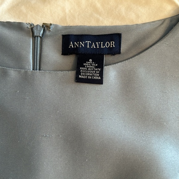 EUC Ann Taylor Suit - Picture 5 of 6